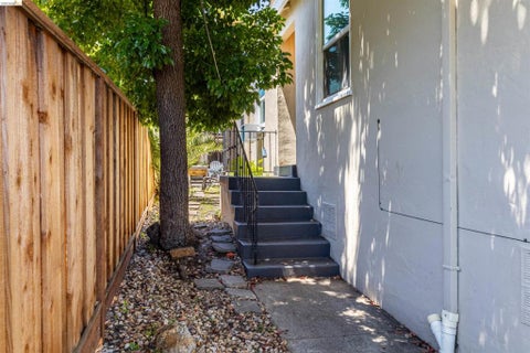 Tiny photo for 3419 65Th Ave AVE, Oakland, CA 94605 (MLS # 41137309)