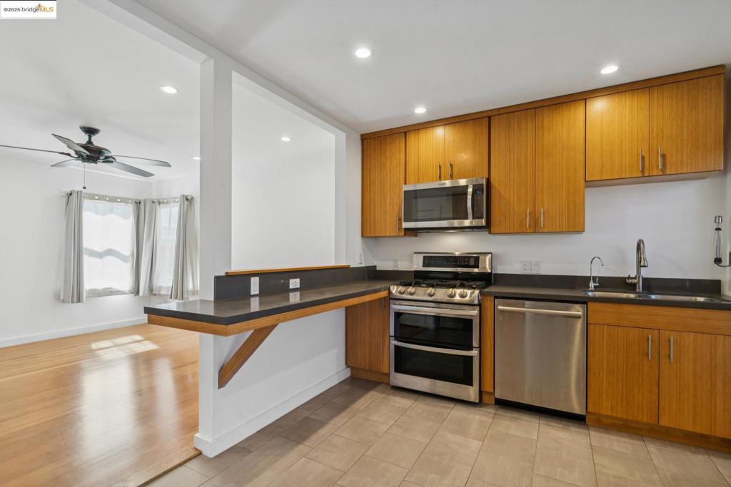 ATCHISON VILLAGE - Residential