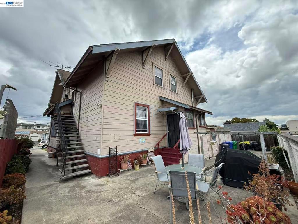 1395 139th Ave