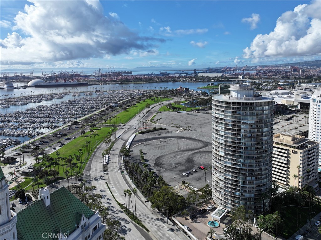 700 E Ocean Boulevard 2607