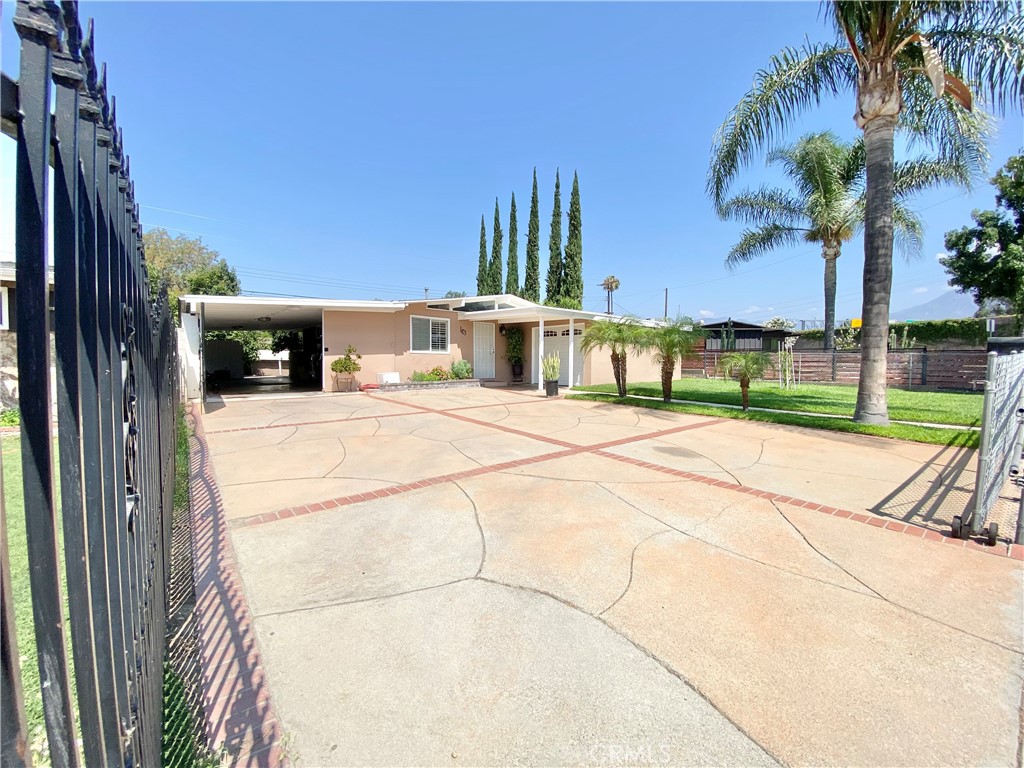 1423 Orchard Lane