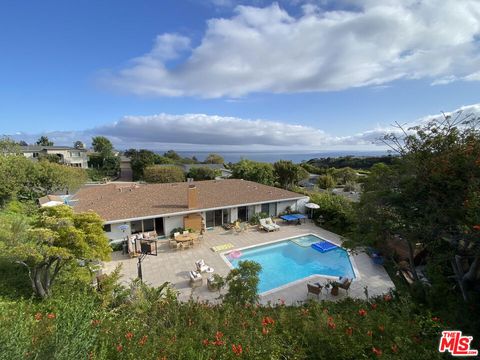 Photo of 375 Surfview Drive, Pacific Palisades, CA 90272 (MLS # 26632133)