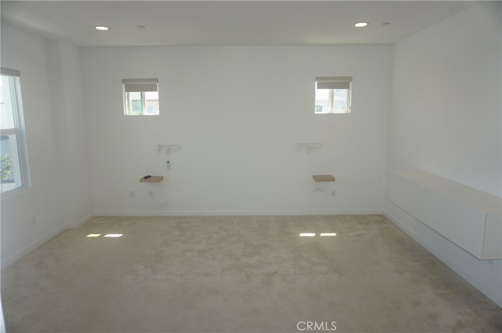 Elara - Residential Lease