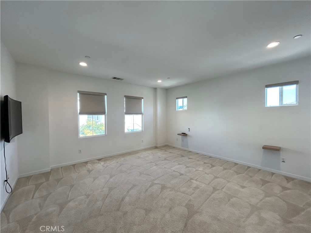 Elara - Residential Lease