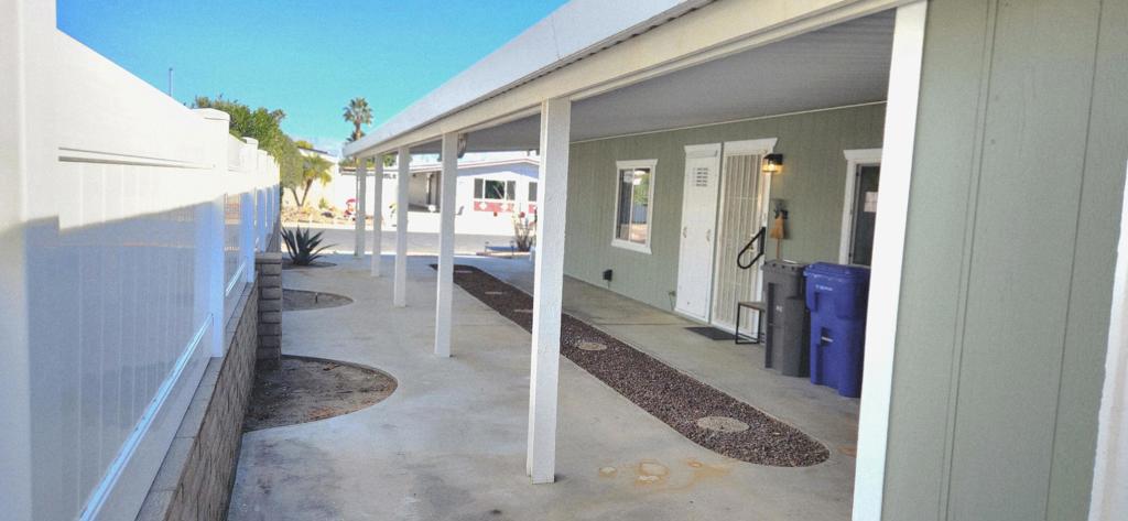 Palm Desert Greens - Manufactured In Park