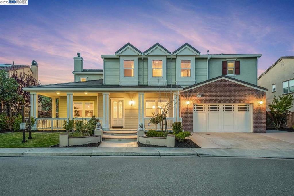 listing image 130725087402618966903