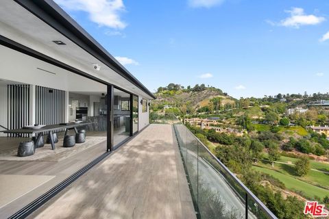 11010 Chalon Road Los Angeles CA 90077