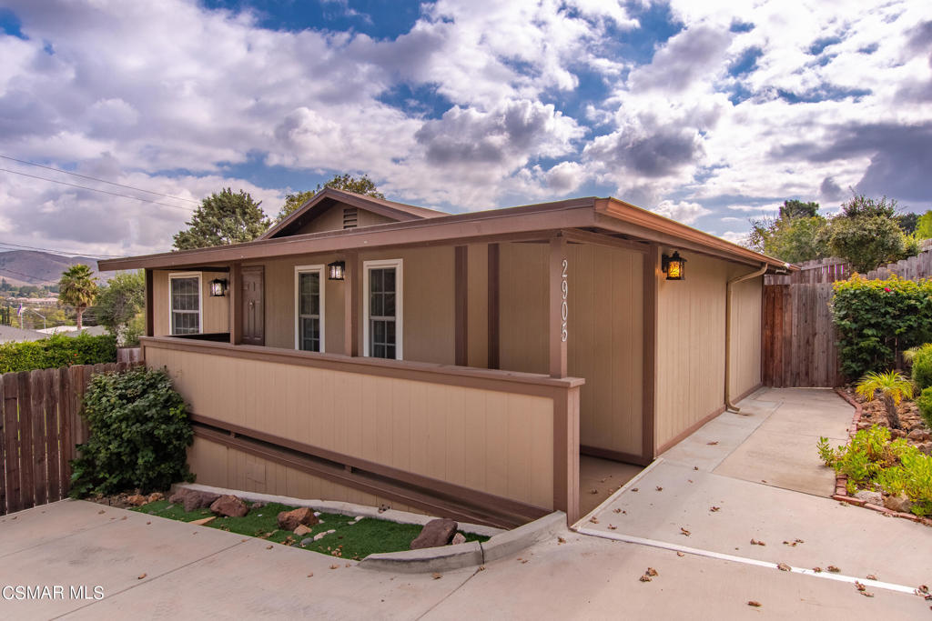 Skyline south Custom-586 - 586 - Residential Lease