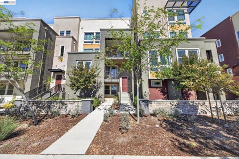 Photo of 5529 Dublin Blvd BLVD, Dublin, CA 94568 (MLS # 41151905)