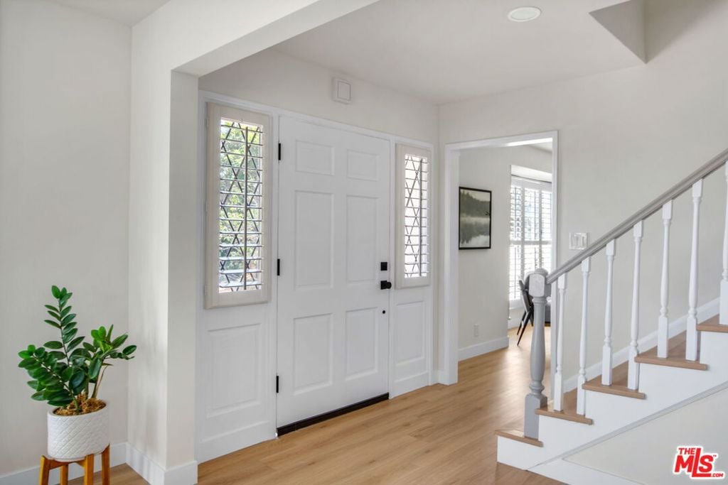 3803 Monteith Drive, Los Angeles CA 90043