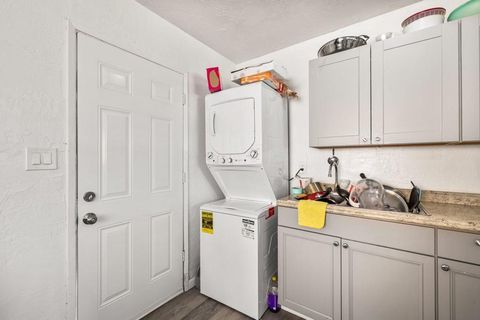 Tiny photo for 3940 E Calle De Ricardo, Palm Springs, CA 92264 (MLS # 219146767PS)