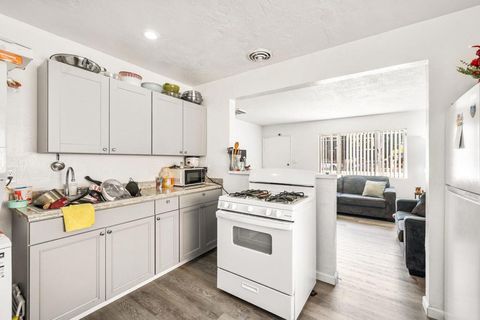 Tiny photo for 3940 E Calle De Ricardo, Palm Springs, CA 92264 (MLS # 219146767PS)