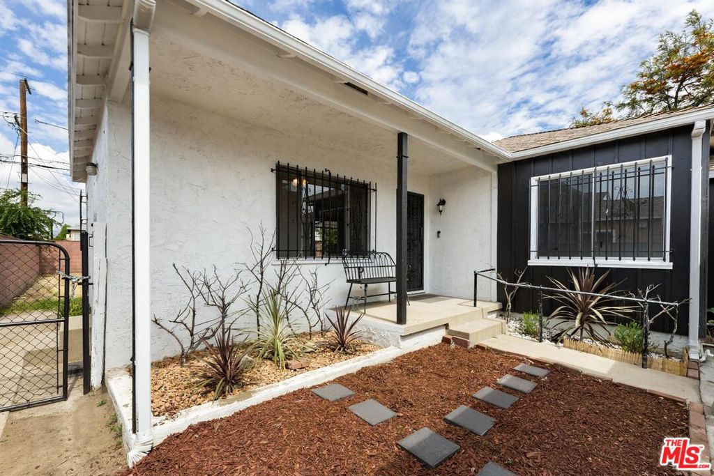 13063 Louvre Street