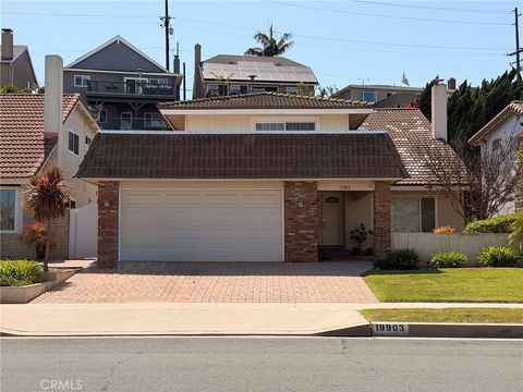 19903 Tomlee Avenue Torrance CA 90503