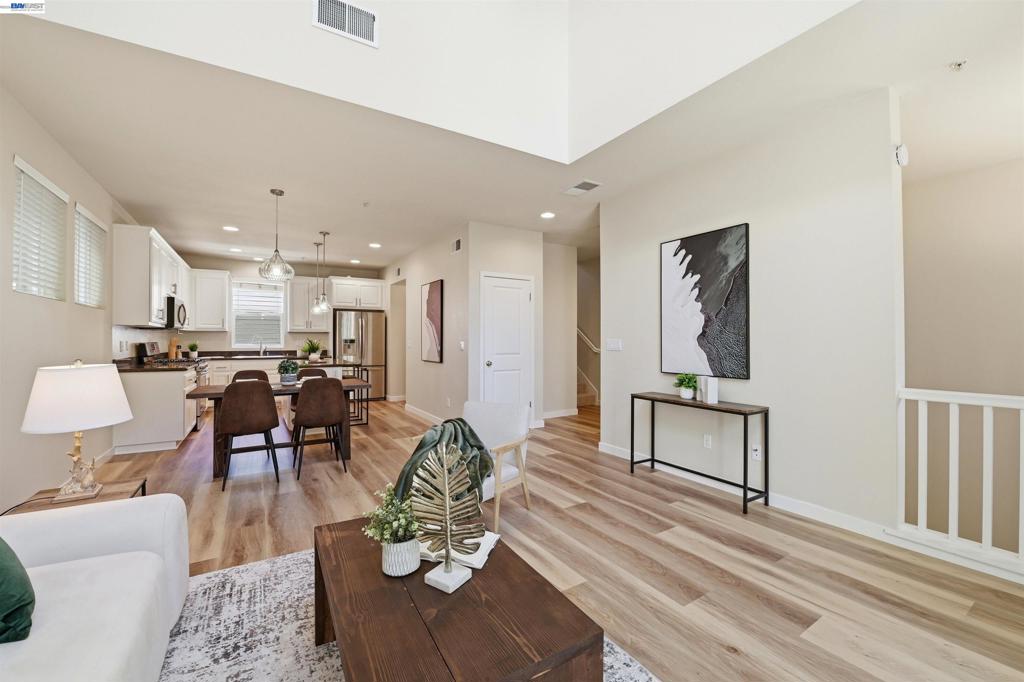 4220 Providence Ter