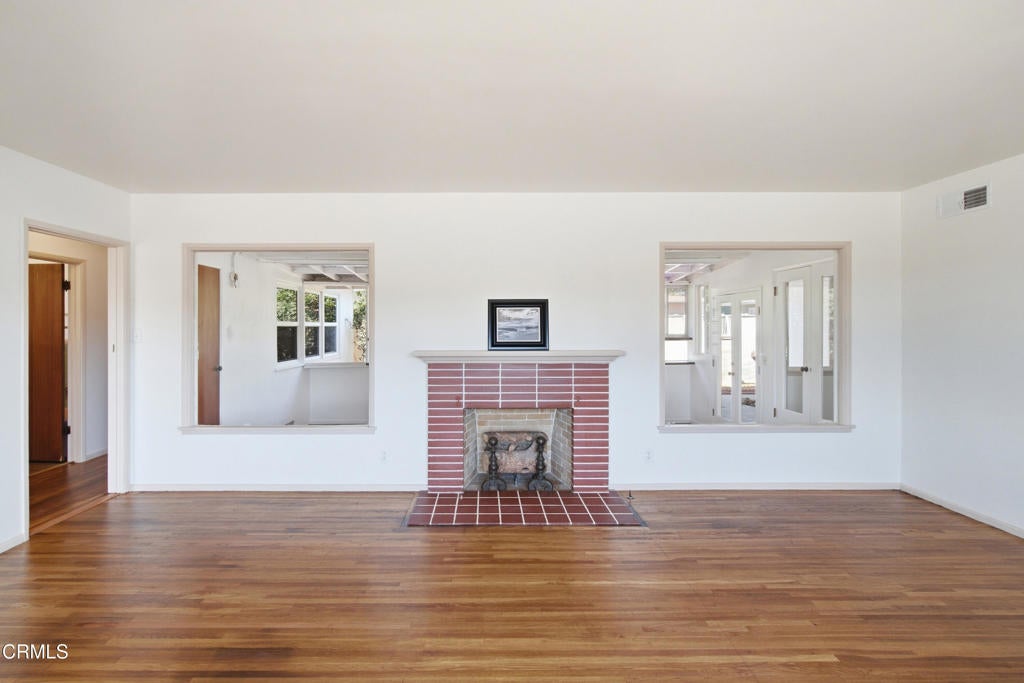 3405 Loma Vista Road
