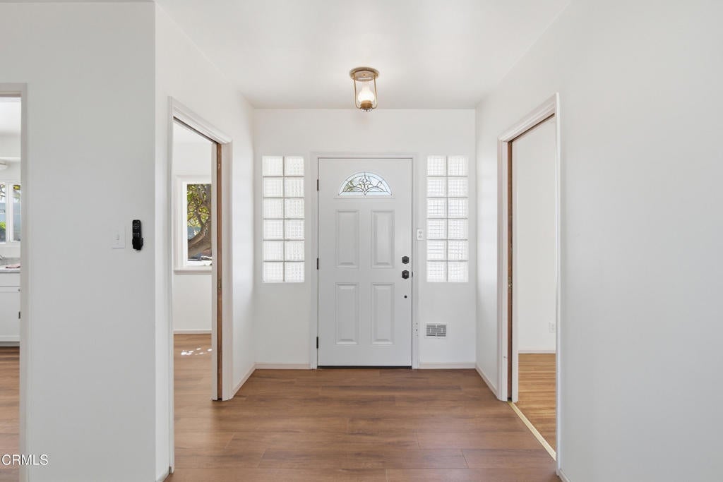 3405 Loma Vista Road