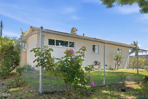 Tiny photo for 3405 Loma Vista Road, Ventura, CA 93003 (MLS # V1-38522)