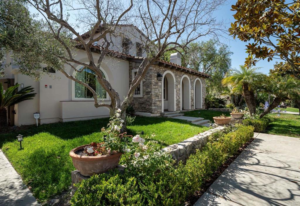 7425 Rancho Cabrillo Trail