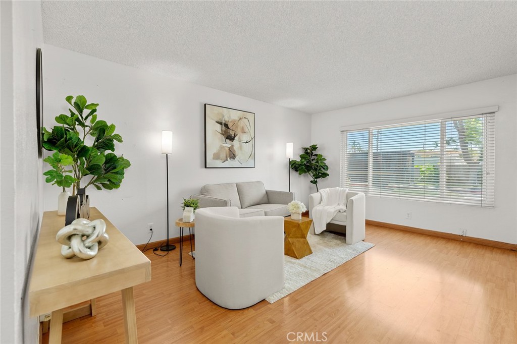 8515 Edgebrook Drive