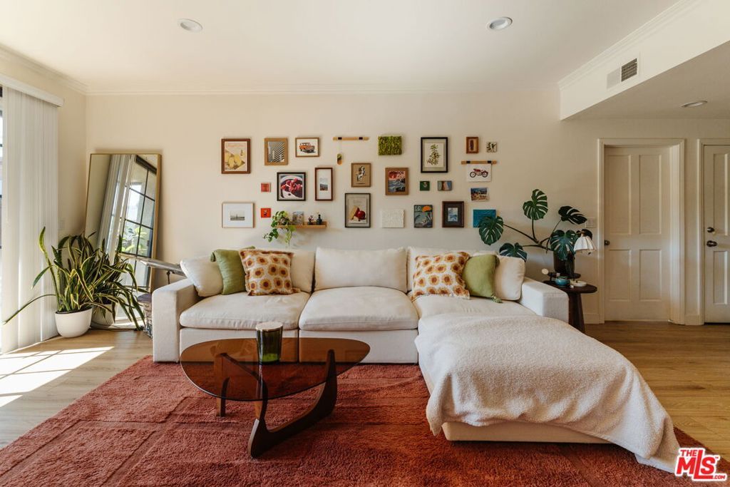 Photo of 10336 Almayo Avenue #203, Los Angeles, CA 90064 (MLS # 26668791)