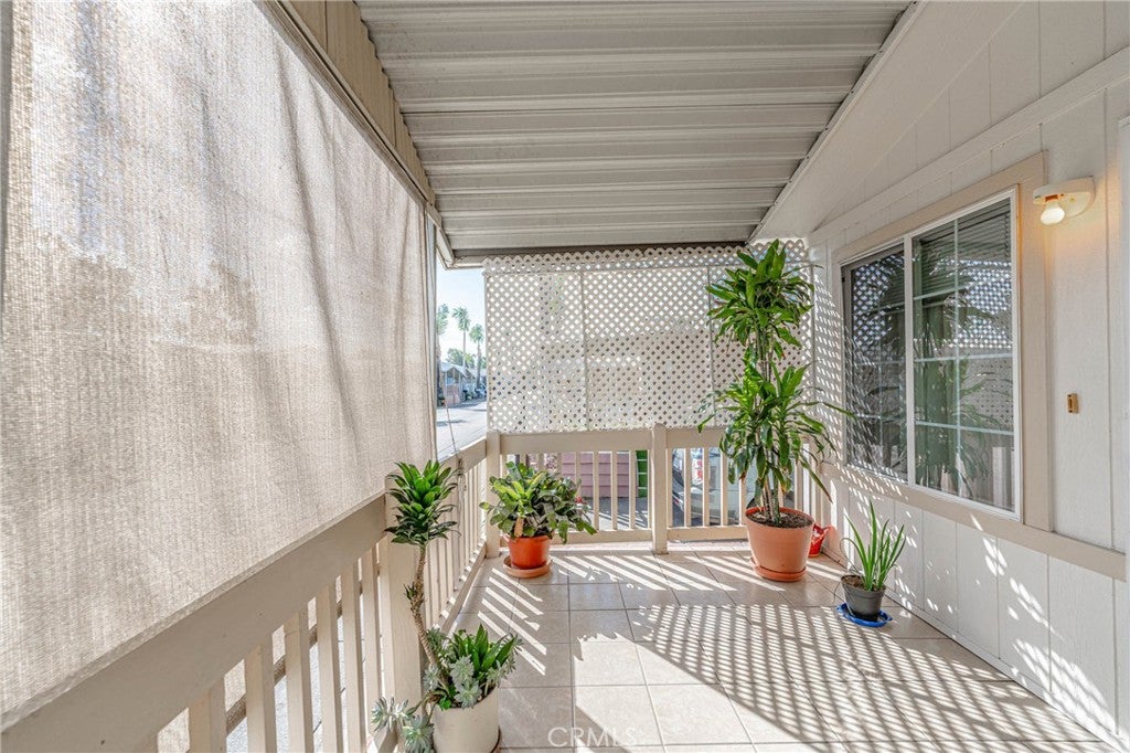 10001 W Frontage 113