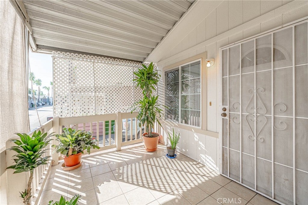 10001 W Frontage 113