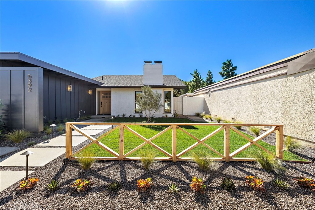 5392 Sierra Roja Road