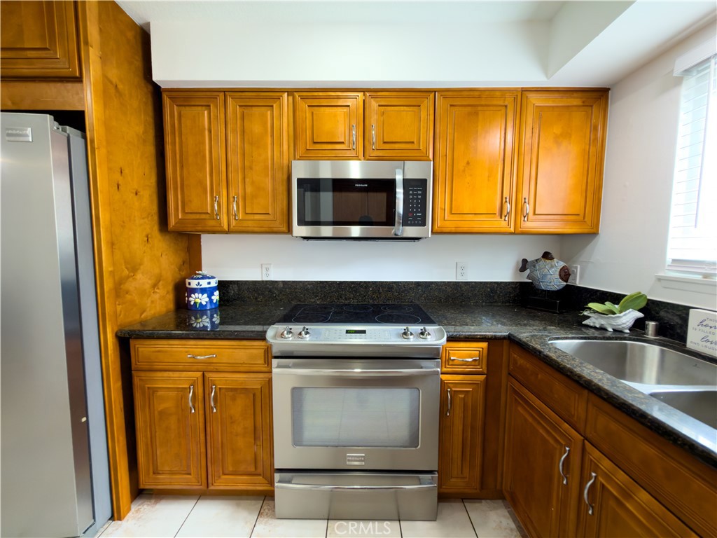 Huntington Continental (HCON) - Residential