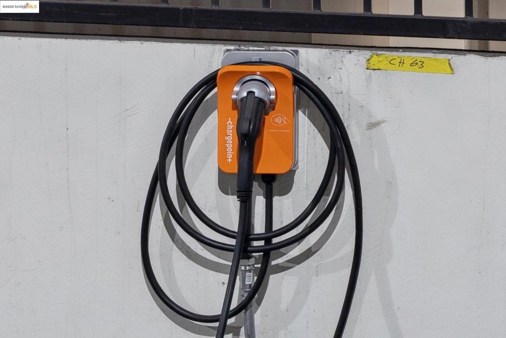 EMERYVILLE - Residential