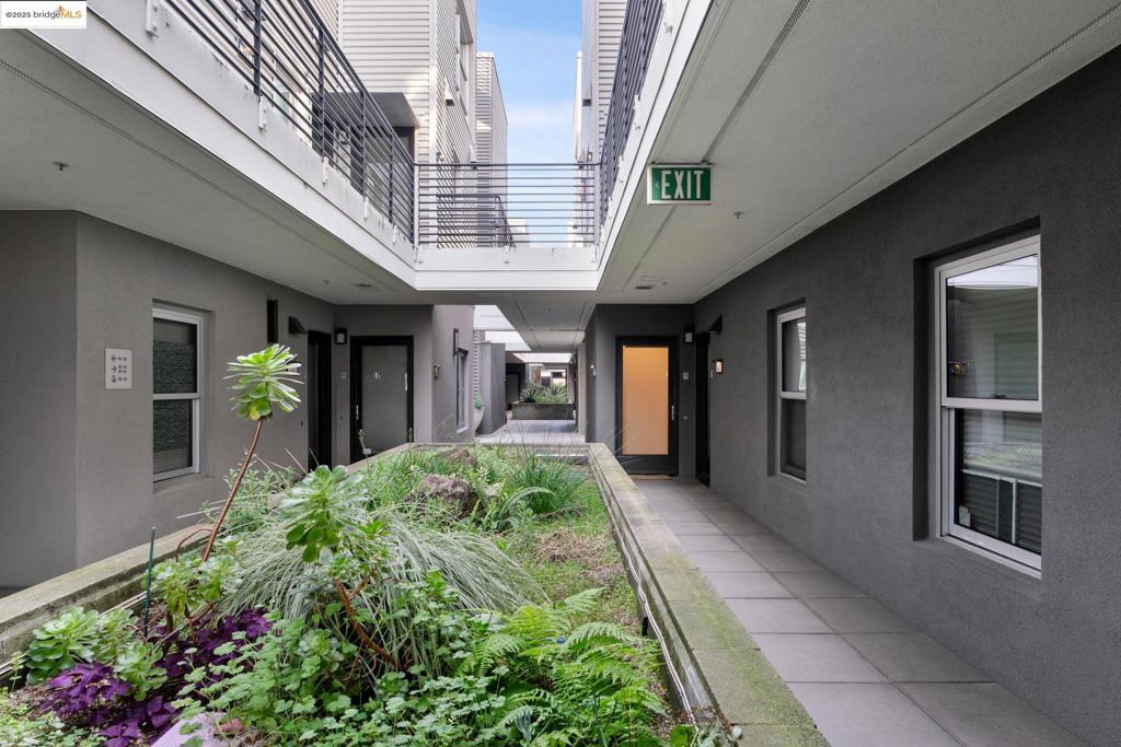 EMERYVILLE - Residential