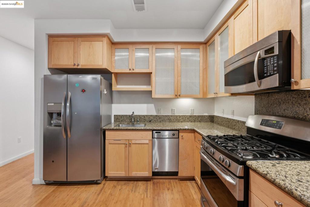 EMERYVILLE - Residential