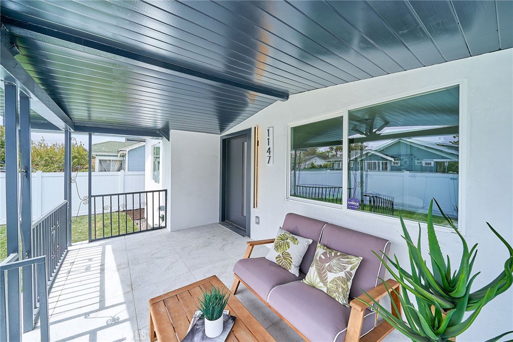 1147 W 39th