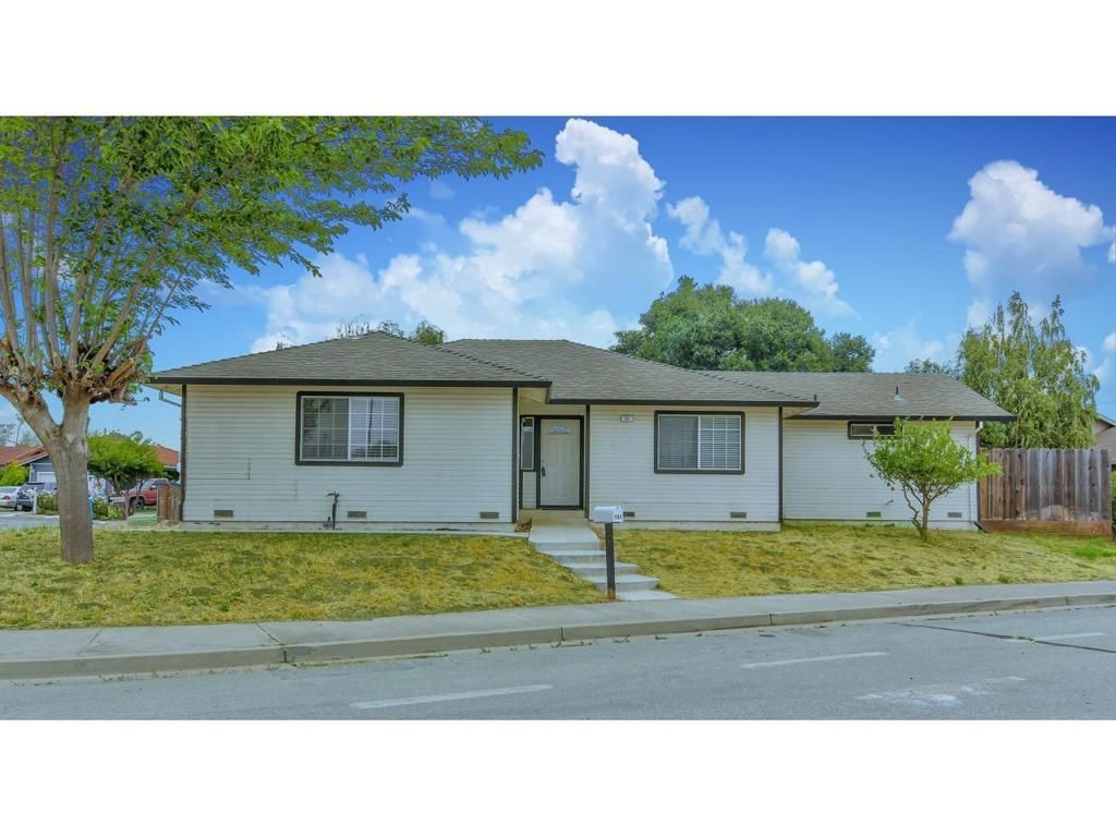 Photo of 101 Westside Boulevard, Hollister, CA 95023 (MLS # ML82035811)