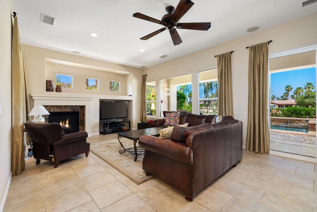 61564 Tulare Lane