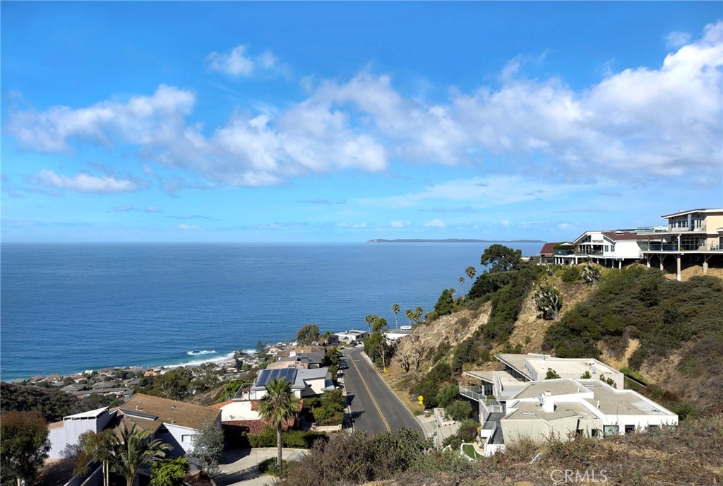 629 Balboa Avenue, Laguna Beach CA 92651 - Photo 11