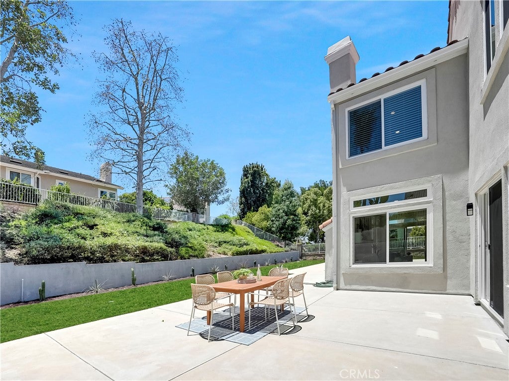 26791 Devonshire Road, Laguna Hills CA 92653 - Photo 36
