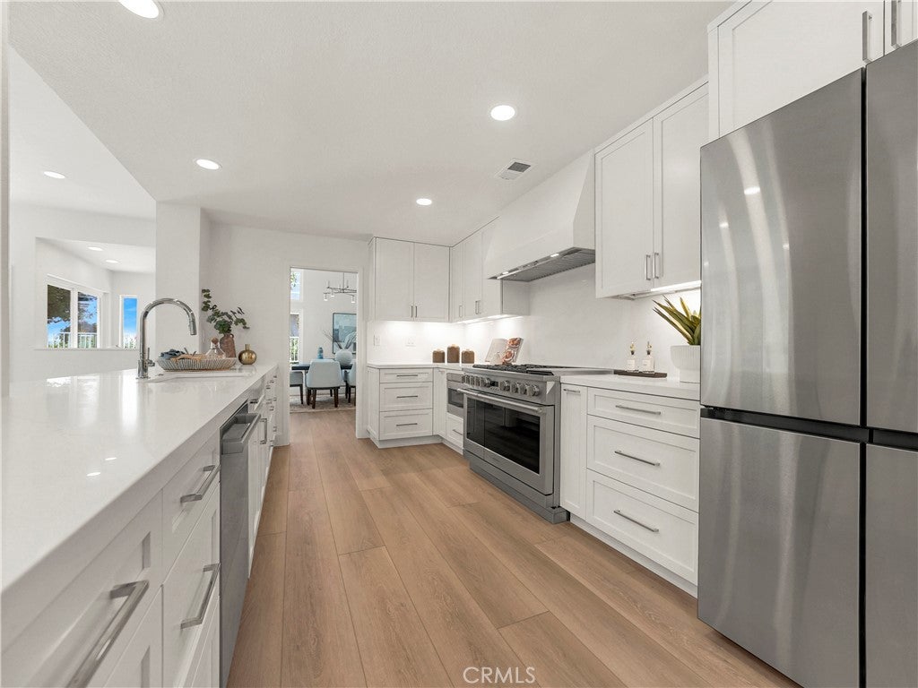 26791 Devonshire Road, Laguna Hills CA 92653 - Photo 10