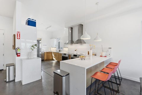 Tiny photo for 1512 8th Street, Oakland, CA 94607 (MLS # ML82064997)
