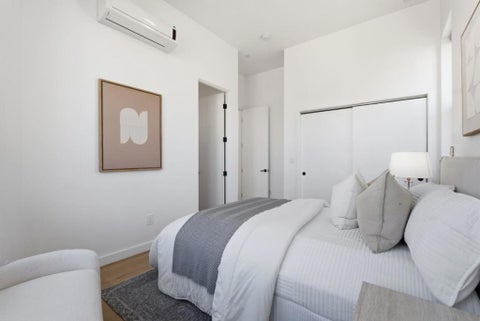 Tiny photo for 1512 8th Street, Oakland, CA 94607 (MLS # ML82064997)