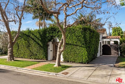Photo of 105 S La Jolla Avenue, Los Angeles, CA 90048 (MLS # 26652733)