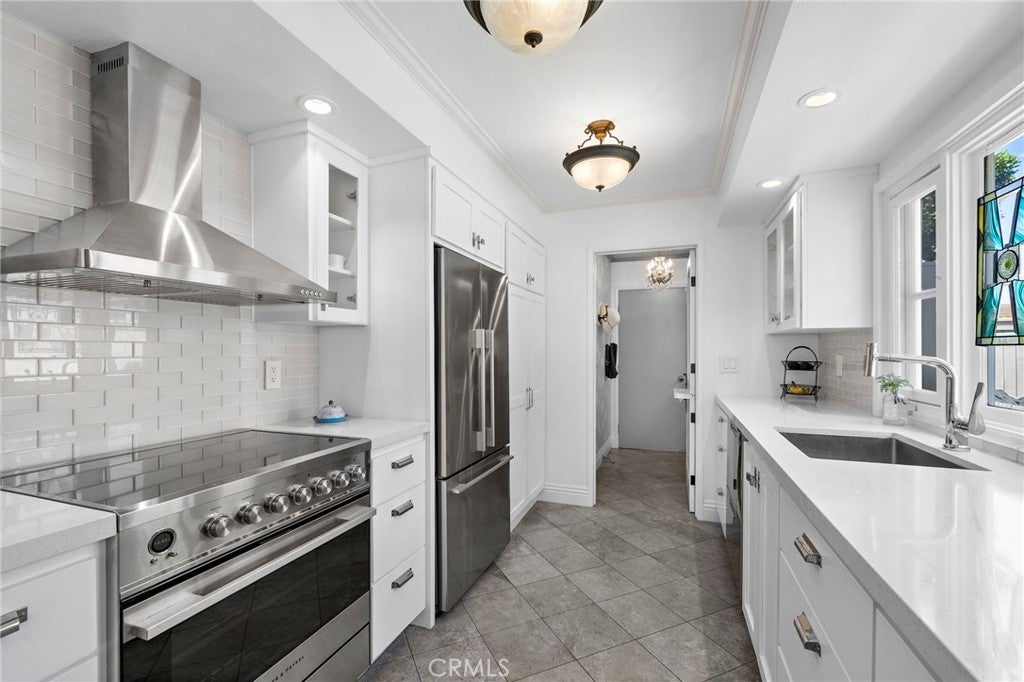 33462 Spinnaker Drive S, Dana Point CA 92629 - Photo 6