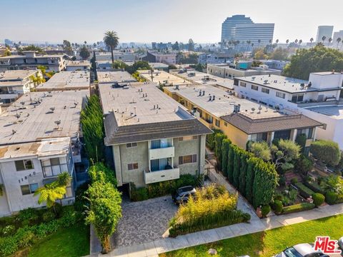 Photo of 11946 Dorothy Street, Los Angeles, CA 90049 (MLS # 26719441)