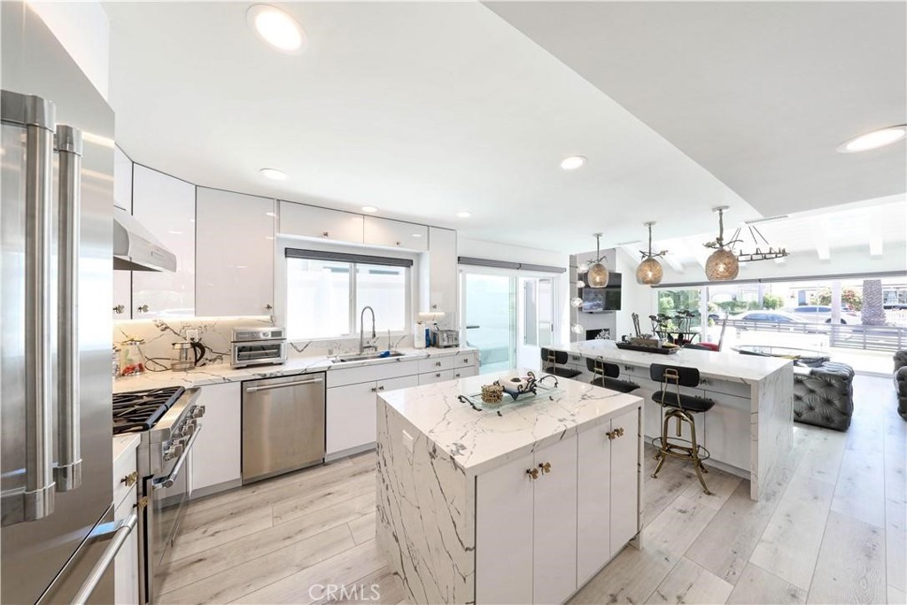 503 Marguerite, Corona Del Mar CA 92625 - Photo 9