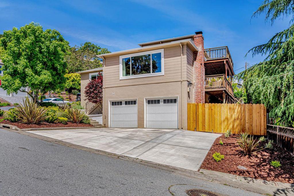 30 Valley Road