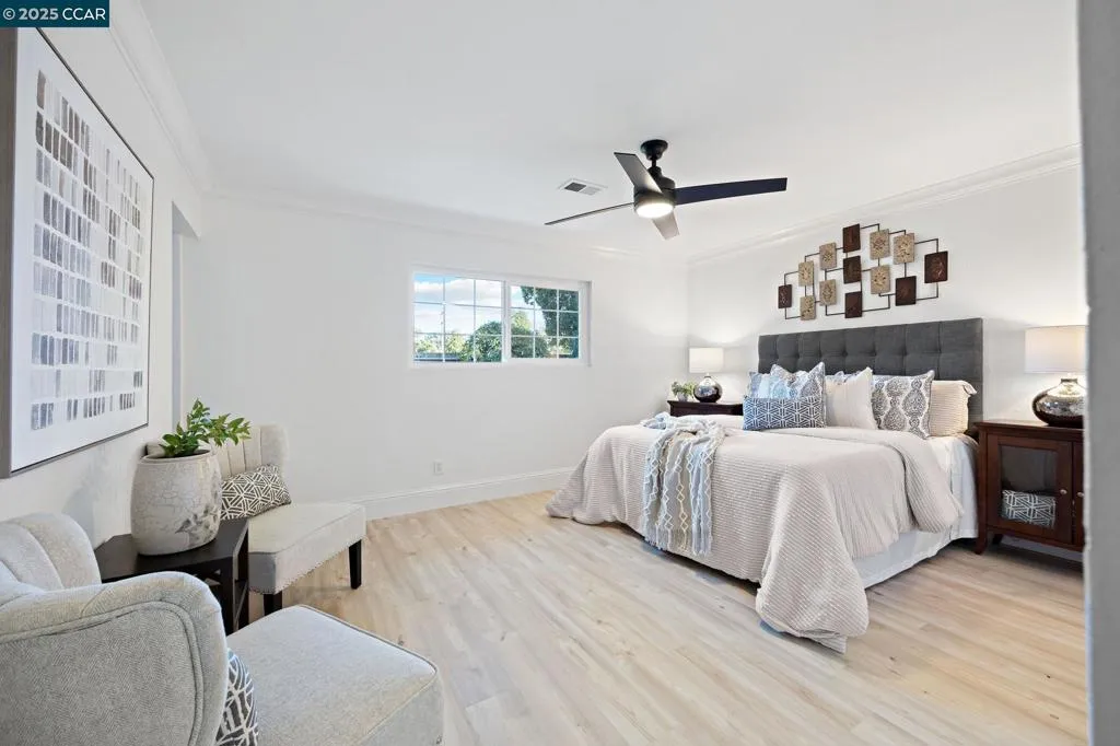 Concord, California 94521, United States, 4 Bedrooms Bedrooms, ,2 BathroomsBathrooms,Residential,Pending,210741