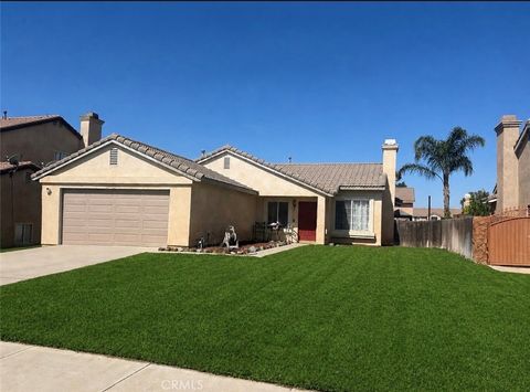 Photo of 1615 Quail Summit Trl, Beaumont, CA 92223 (MLS # IG26095105)