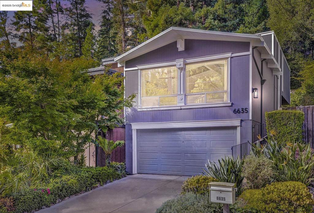 Located in Piedmont Pines, this mid-century modern home blends timeless design with thoughtful updates and an inviting flow. The living room and kitchen connect effortlessly to the backyard, creating a perfect setting for entertaining or simply relaxing at home. Inside, enjoy fresh paint, new flooring throughout, and updated lighting that brighten the space and give it a modern touch. The outdoor areas feature a meticulously maintained yard and a peaceful Zen garden that feels like a private retreat. Beyond the home, the neighborhood offers a tranquil setting near walking paths, including the popular railroad trail. From there, you can stroll into Montclair Village for shopping, dining, and the vibrant Sunday farmers market. This is a special opportunity to enjoy the quiet of Piedmont Pines with the convenience of Montclair right at your doorstep.