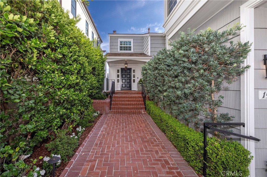 Balboa Peninsula Point (BLPP) - Residential