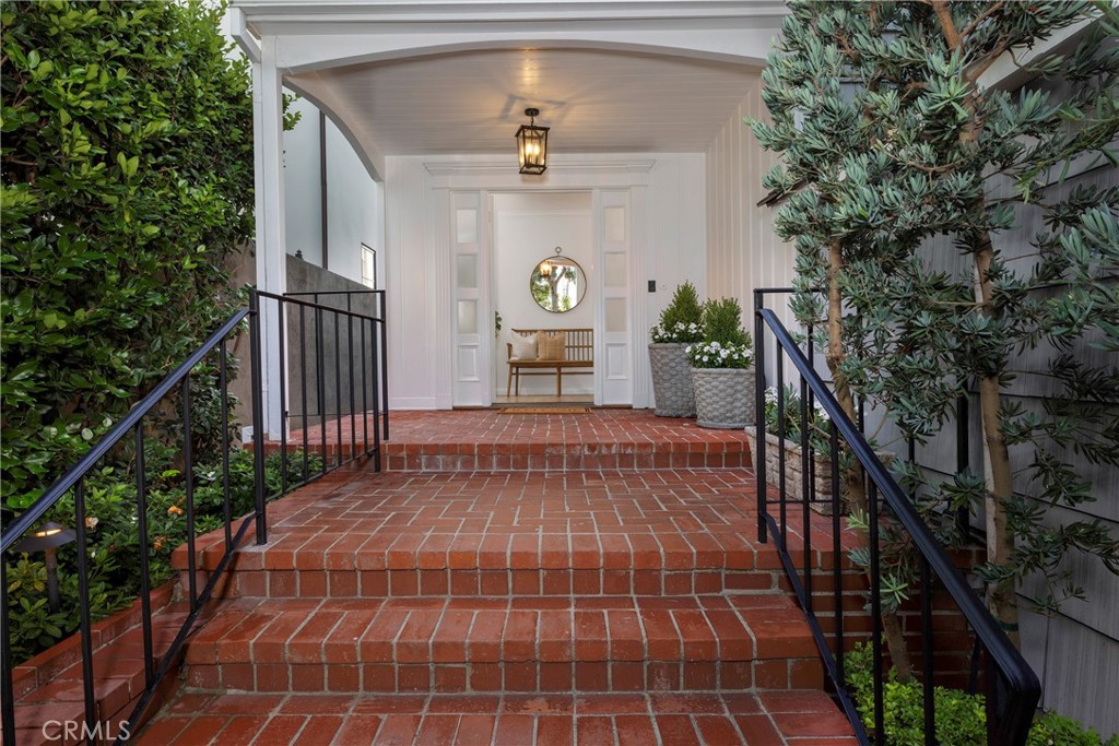 Balboa Peninsula Point (BLPP) - Residential